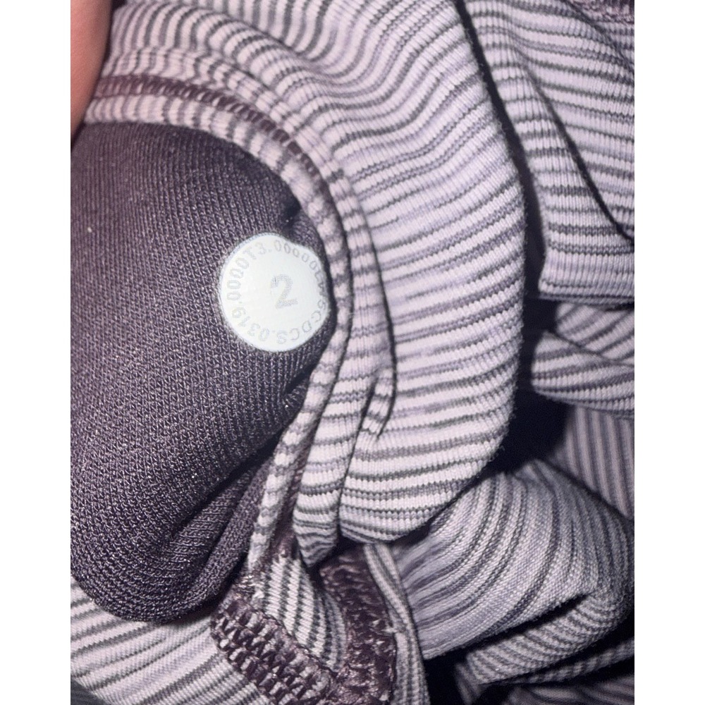 LULULEMON Women's Size 2 High Rise Yoga Leggings Purple Stripe Stretch 28in - Picture 9 of 10
